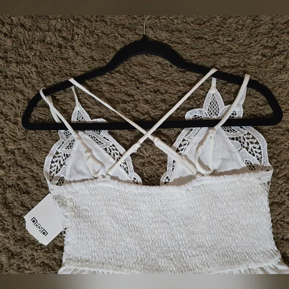 "Emerald Sundae" White Textured Dress. - Picture 12 of 16